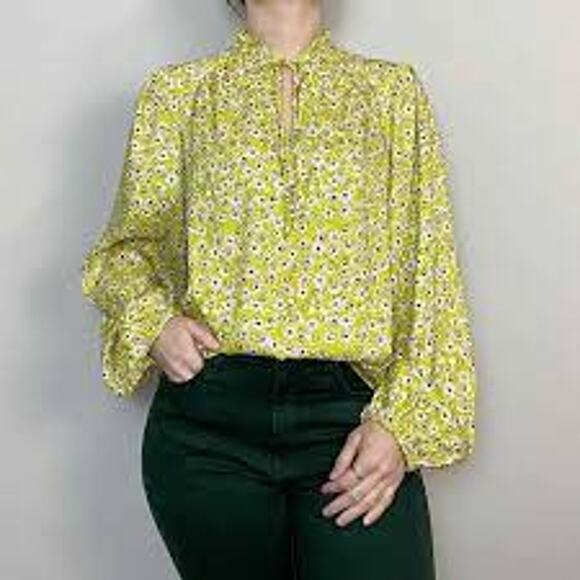Cupcakes and Cashmere Womens Size Small Yellow Green Floral Blouse - Picture 1 of 6
